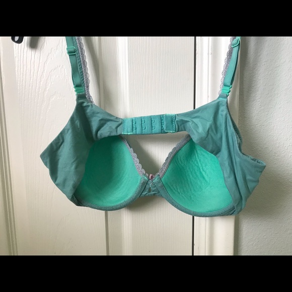 Bra - Picture 2 of 2